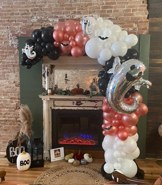 Balloon Arches & Garlands